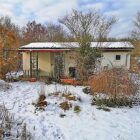 Gartenhaus im Schnee